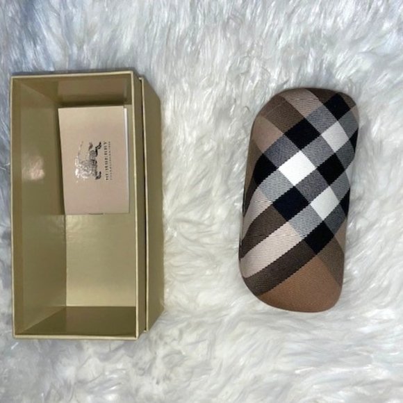 Burberry Accessories - Burberry Sunglass oversized case (no glasses)